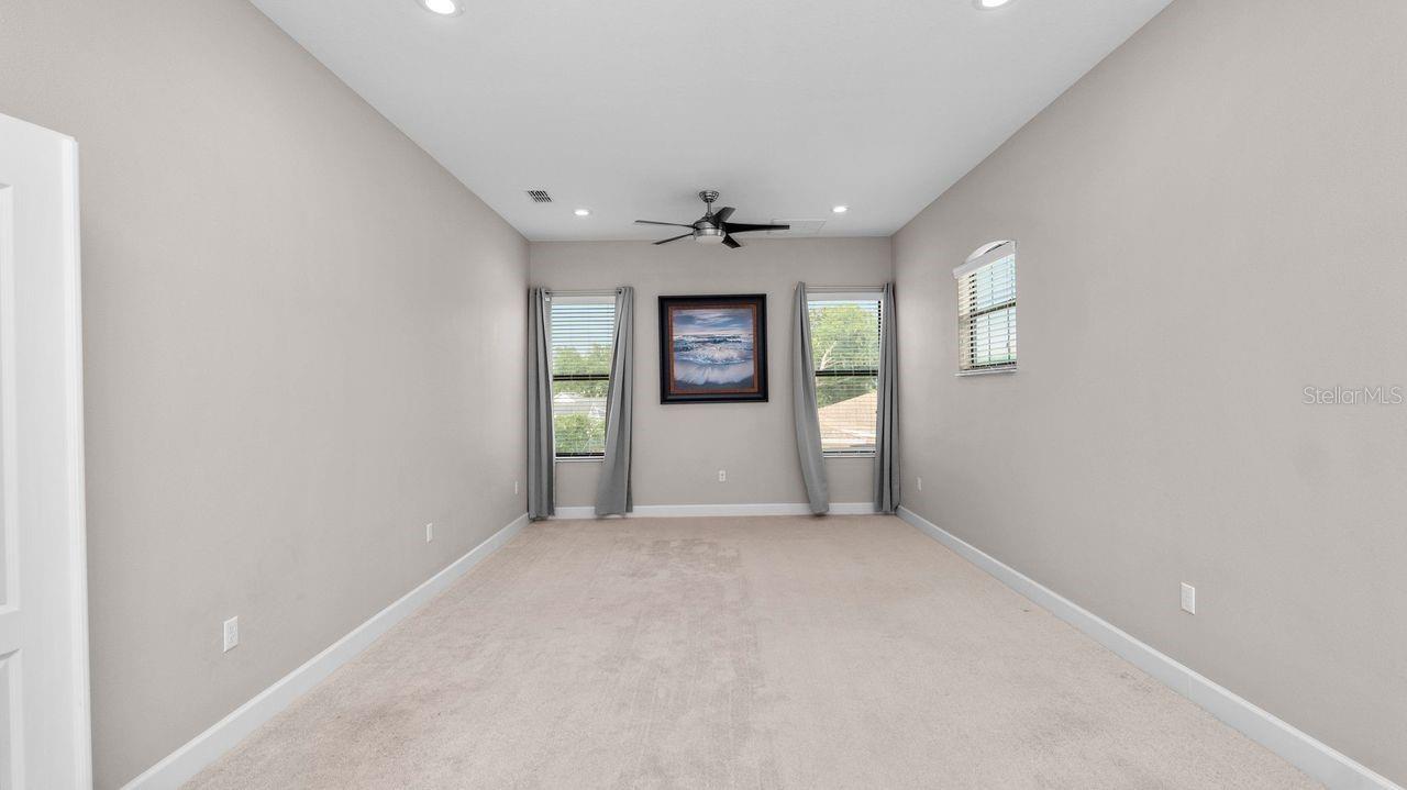 SOUTHERN OAKS - Residential