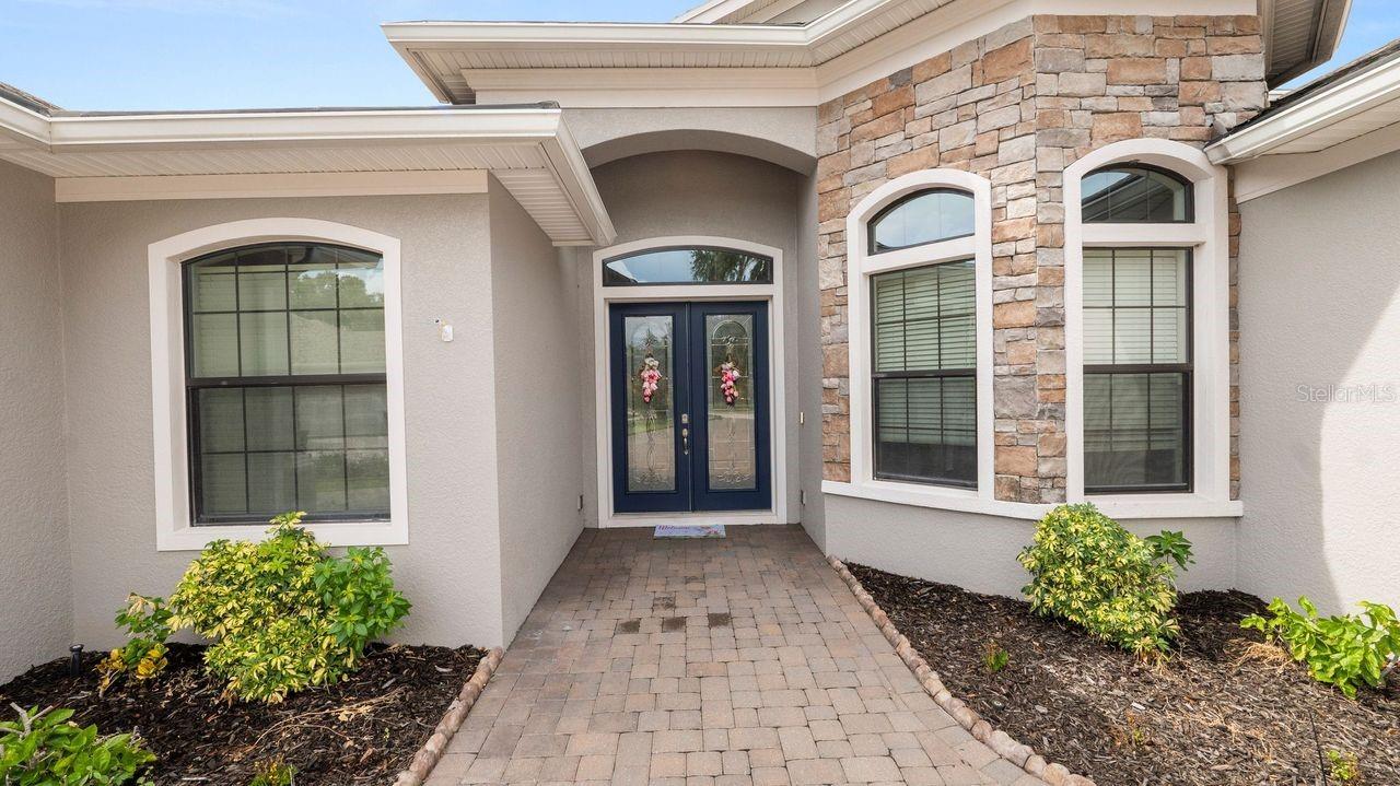 SOUTHERN OAKS - Residential