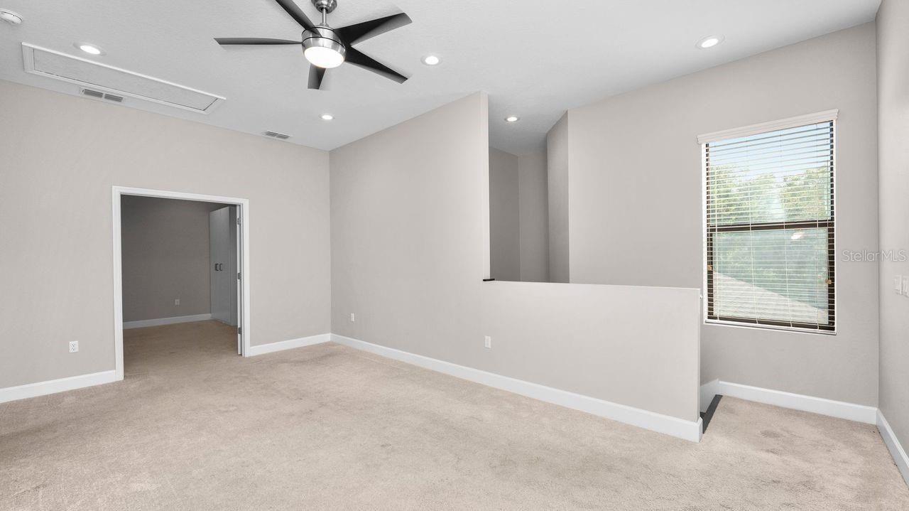 SOUTHERN OAKS - Residential