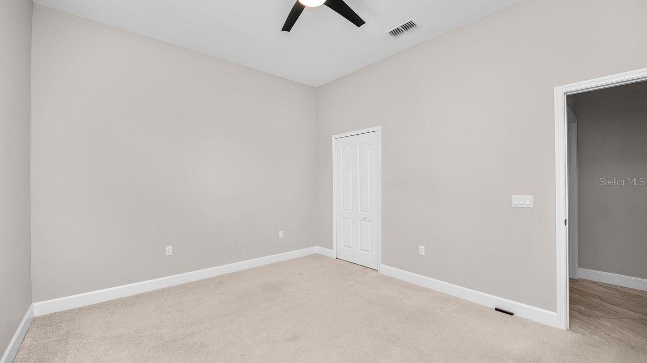 SOUTHERN OAKS - Residential
