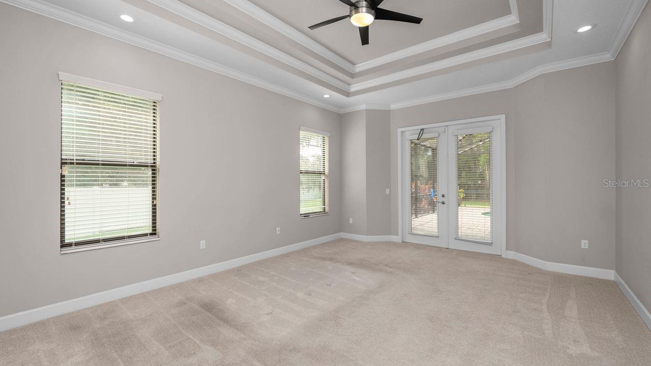 SOUTHERN OAKS - Residential
