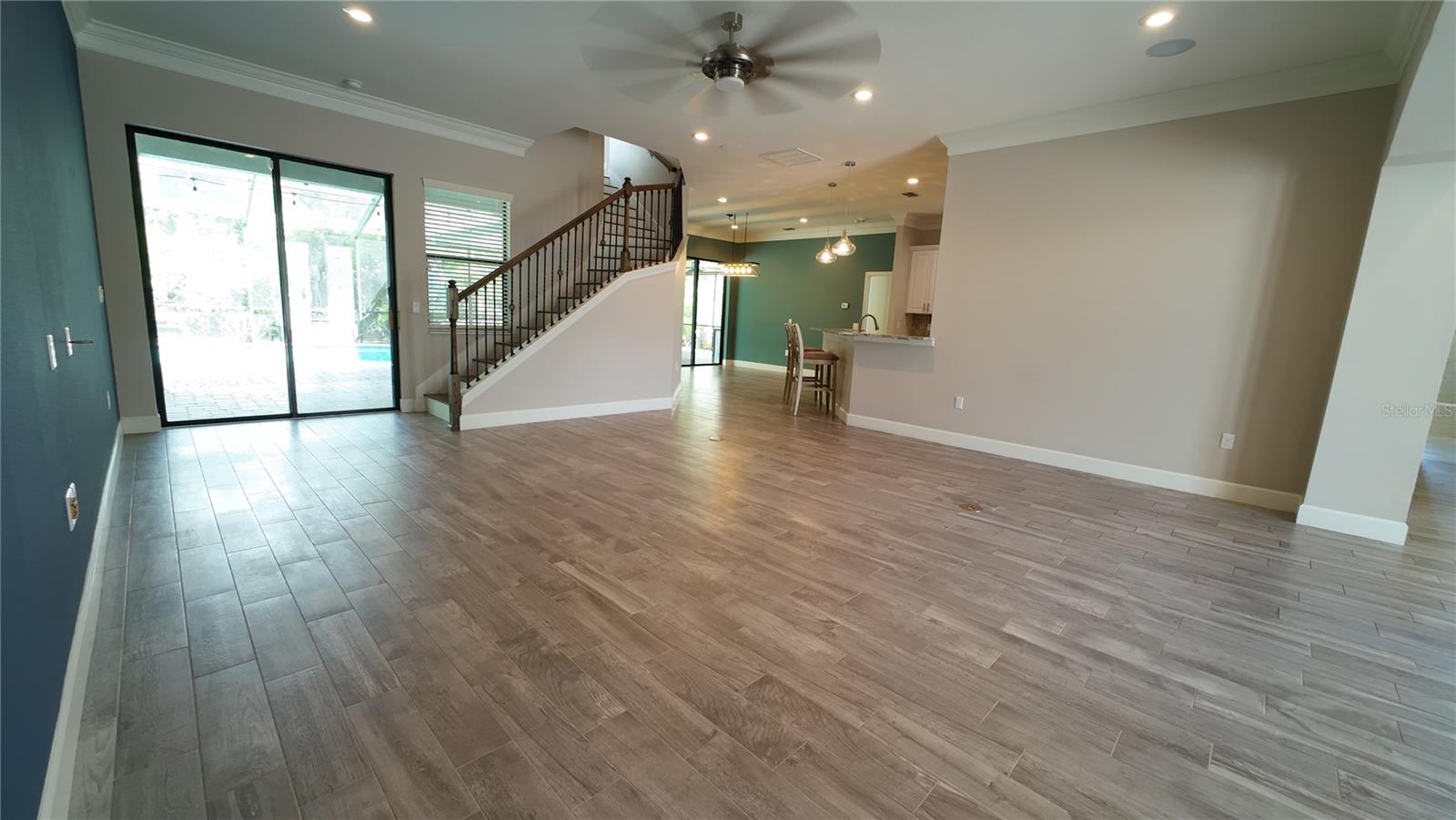 SOUTHERN OAKS - Residential