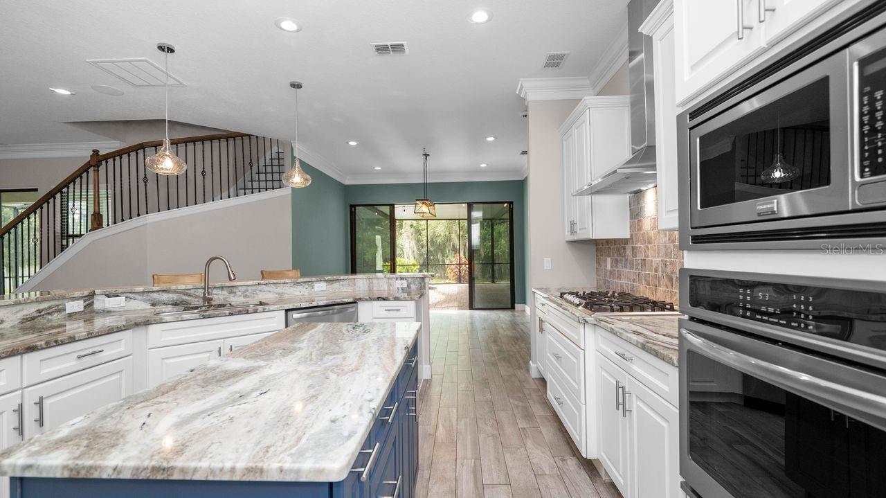 SOUTHERN OAKS - Residential