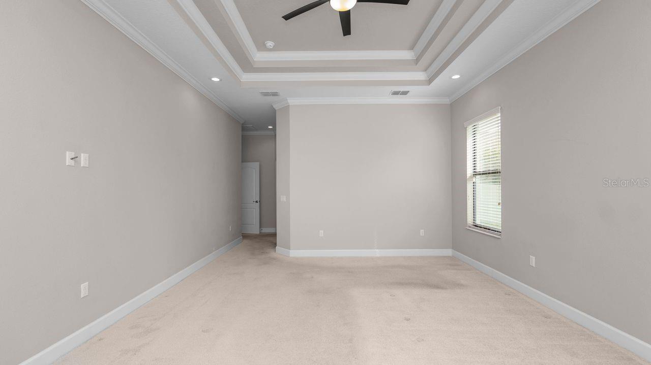 SOUTHERN OAKS - Residential