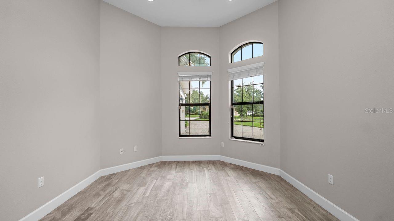 SOUTHERN OAKS - Residential