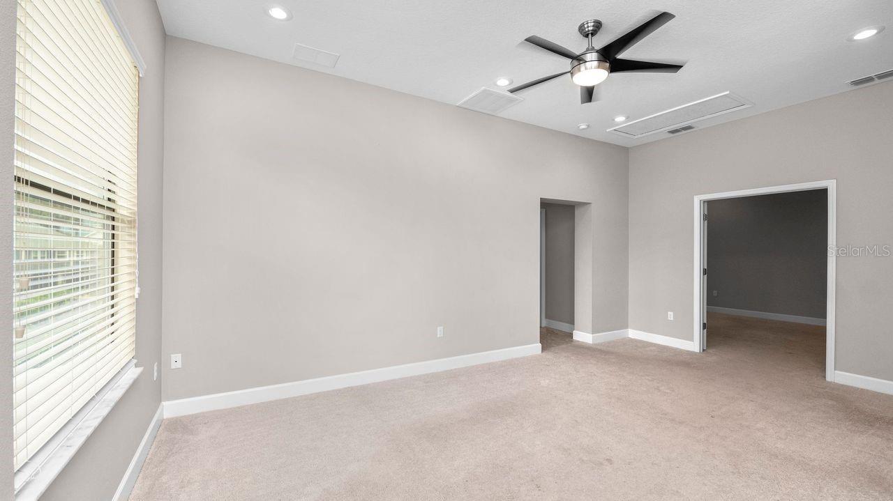 SOUTHERN OAKS - Residential