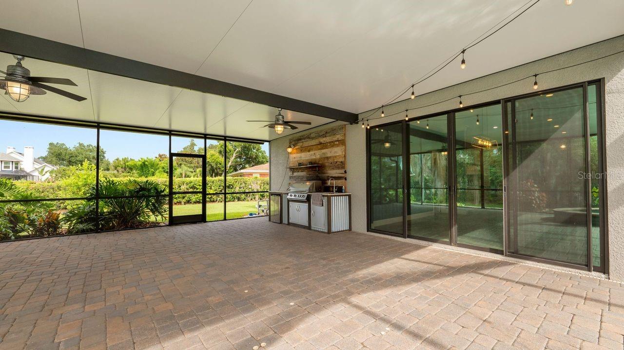 SOUTHERN OAKS - Residential