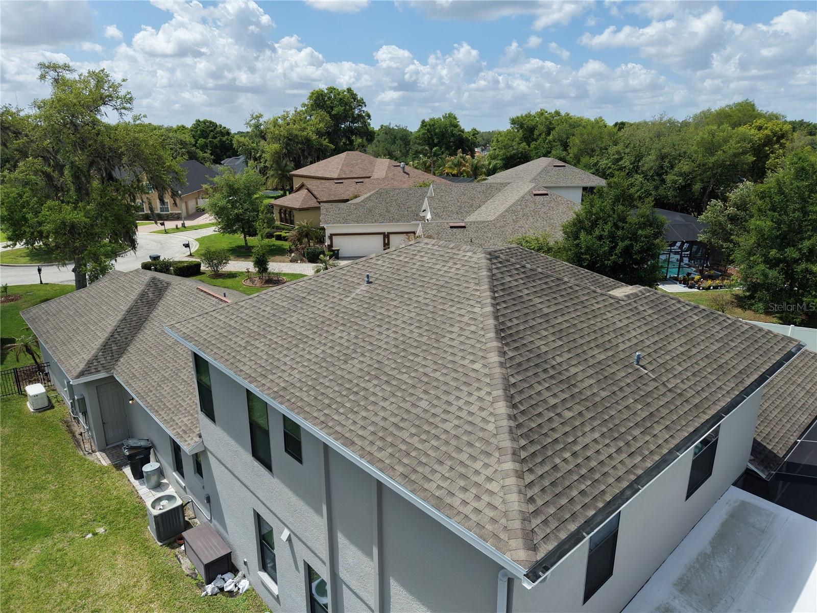 SOUTHERN OAKS - Residential