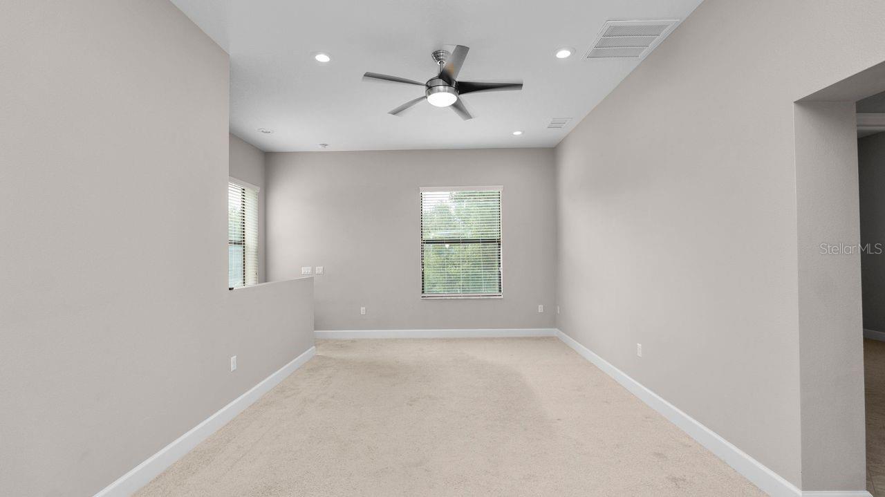 SOUTHERN OAKS - Residential