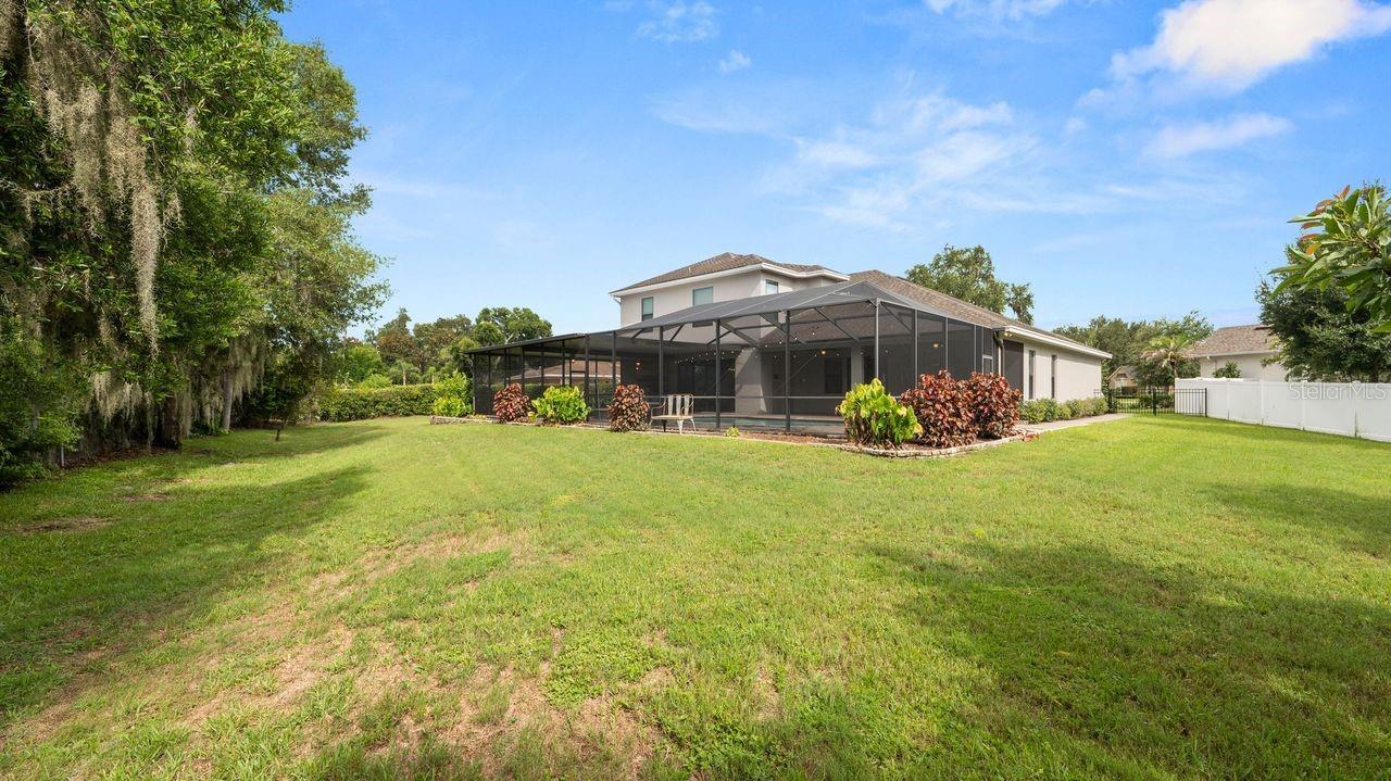 SOUTHERN OAKS - Residential