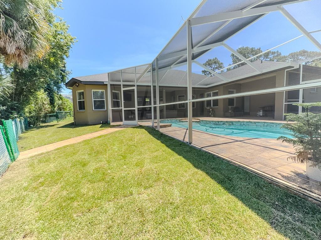 RIVIERA - Residential
