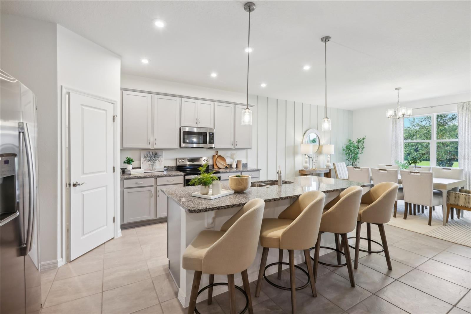 GROVES AT GRAND ISLAND - Residential