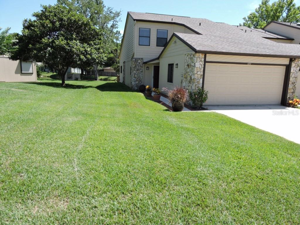 Two-story townhome, master bedroom on 2nd floor.   Vaulted ceiling in living area.   Corner unit.   Conveniently located across street from community pool, spa and clubhouse. ;Water: City