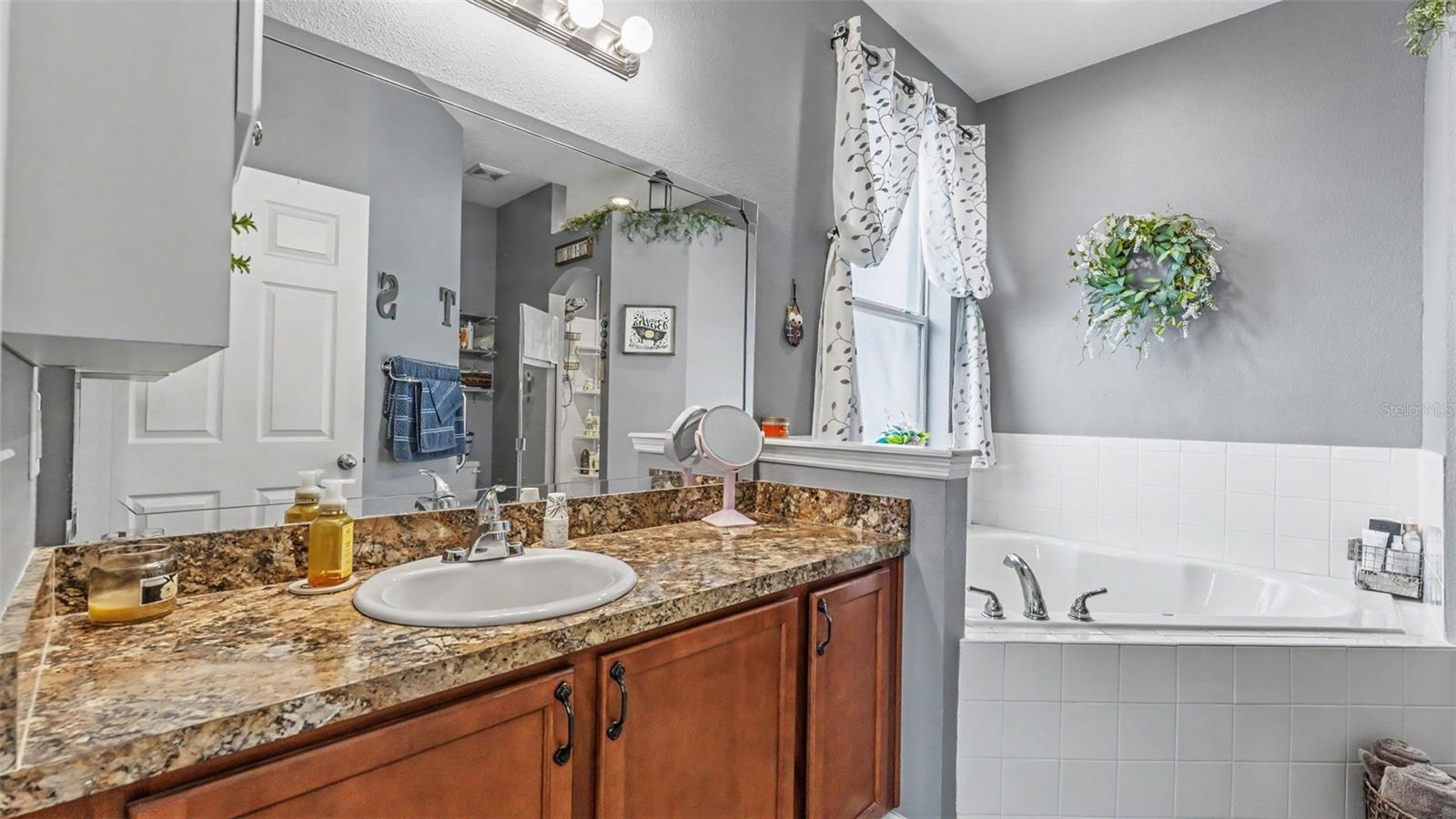 KRENSON WOODS - Residential
