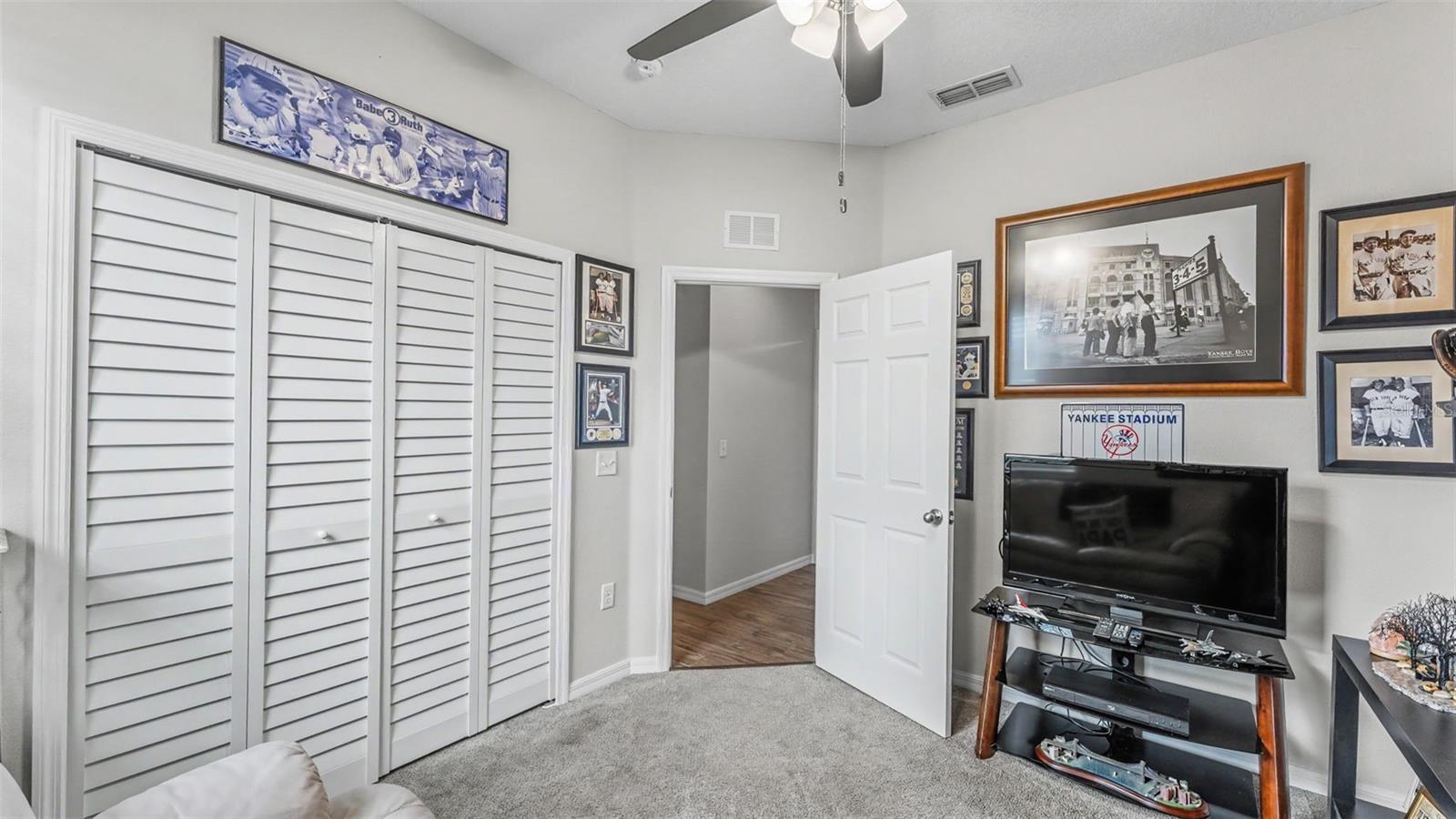 KRENSON WOODS - Residential