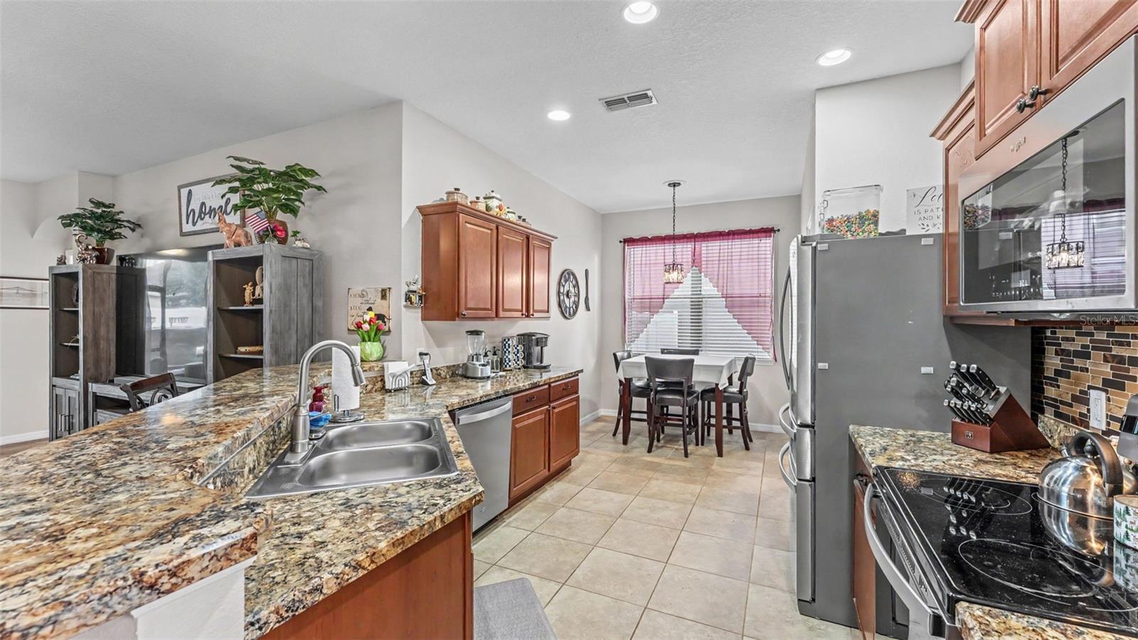 KRENSON WOODS - Residential