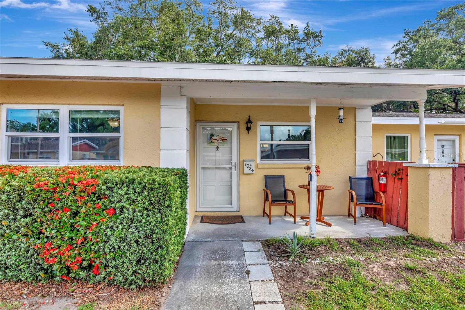 HEATHER HILL APTS - Residential