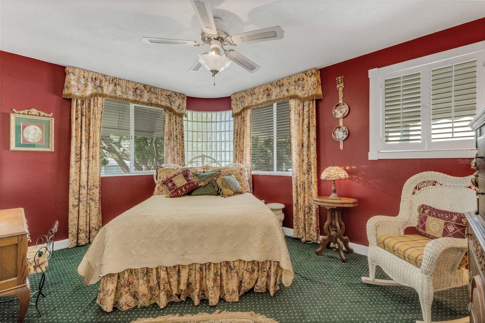 HIAWATHA HEIGHTS - Residential