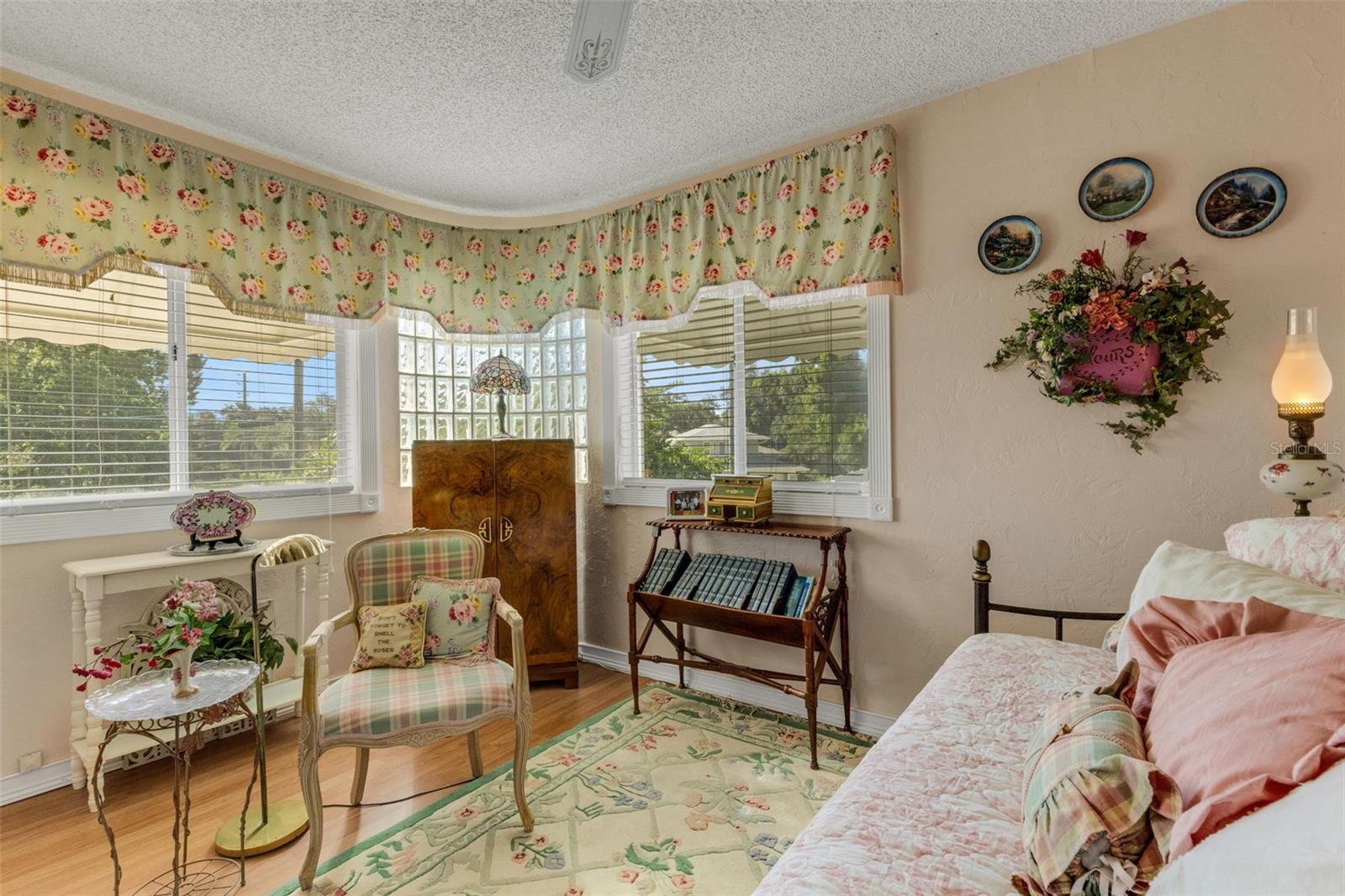 HIAWATHA HEIGHTS - Residential