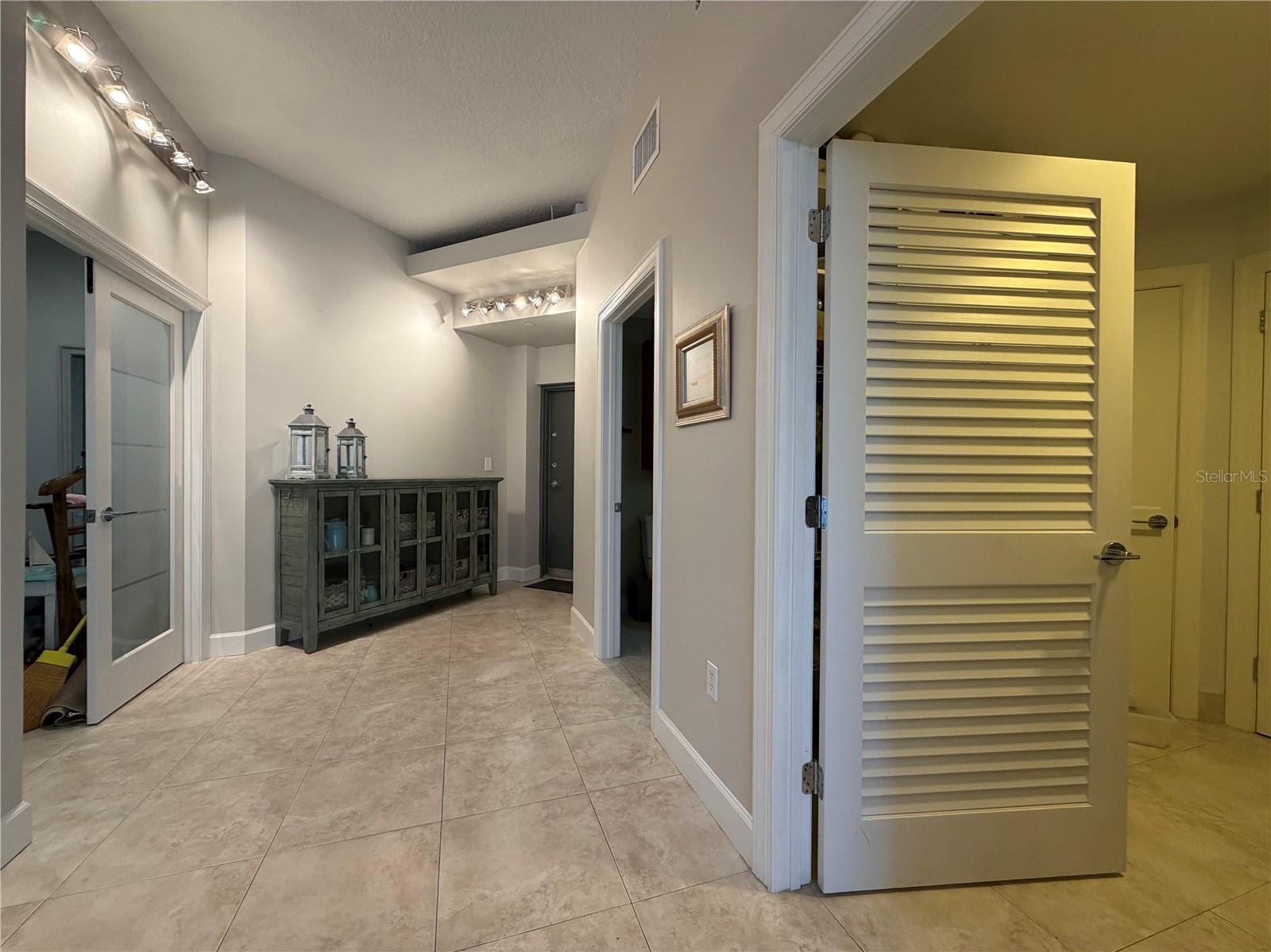 HIBISCUS-BY-THE-SEA CONDOMINIUM BLDG 2 UNIT 104 - Residential