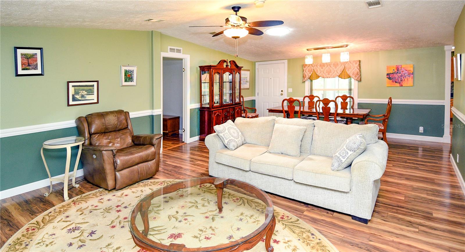 LAKE YALE ESTATES - Residential