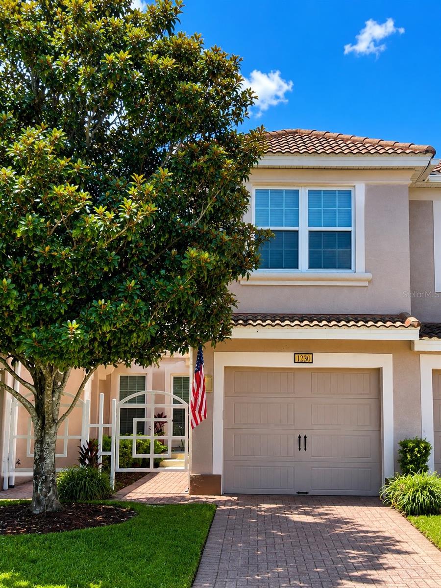 PROMENADES AT BELLA TRAE - Residential