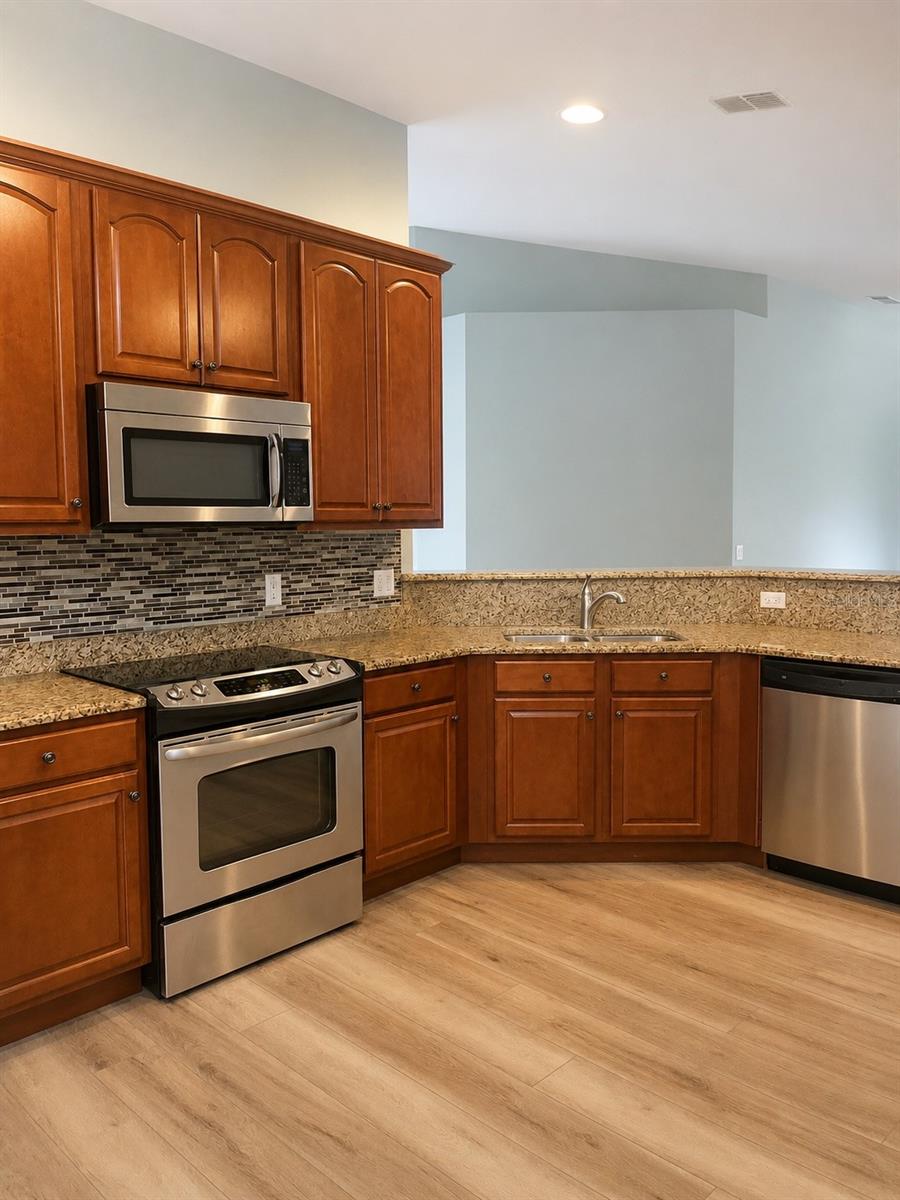 PROMENADES AT BELLA TRAE - Residential