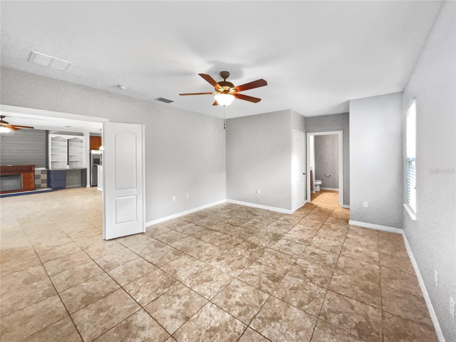 WESTSIDE - Residential