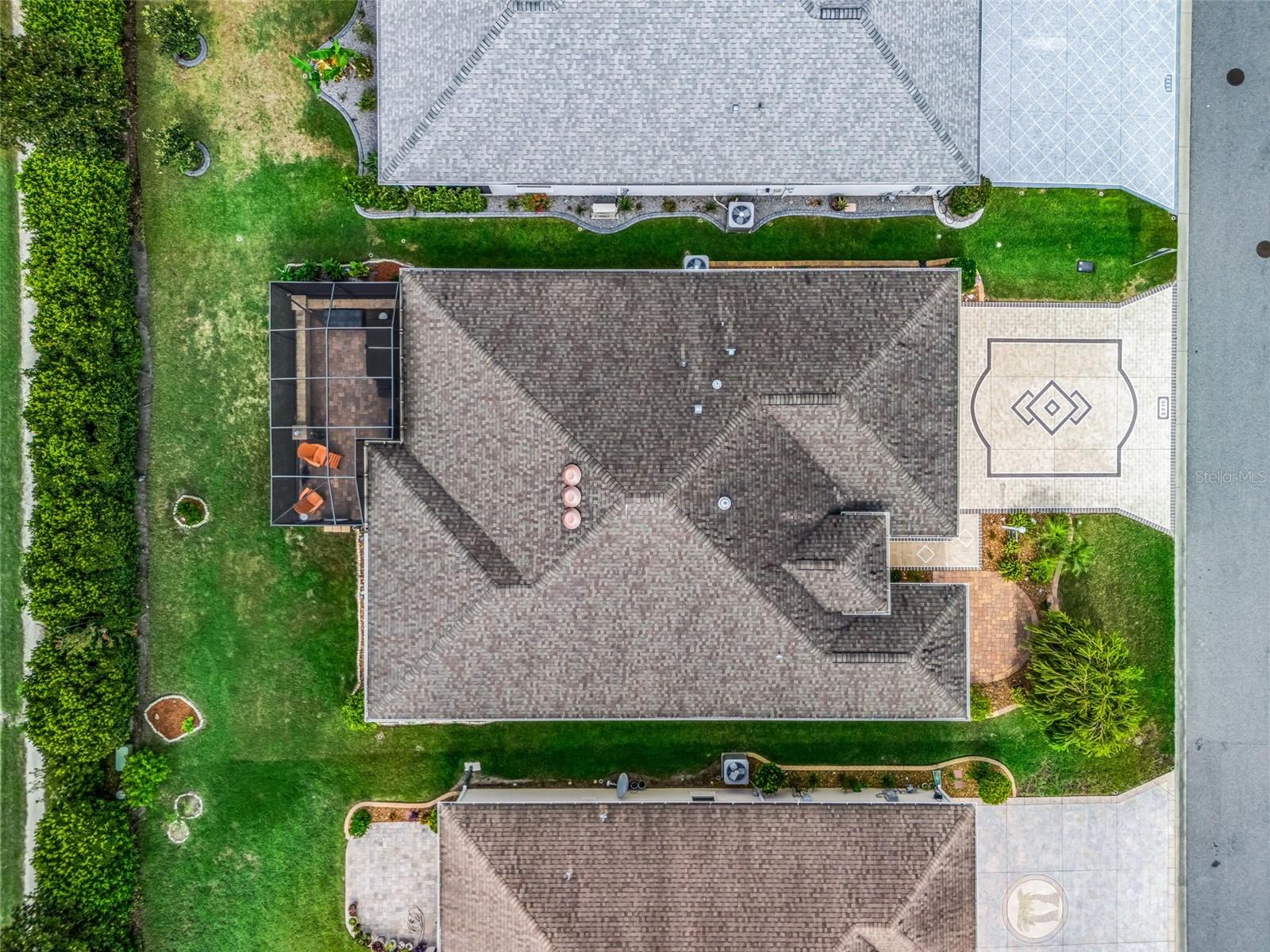 VILLAGE/FENNEY UN #8 - Residential