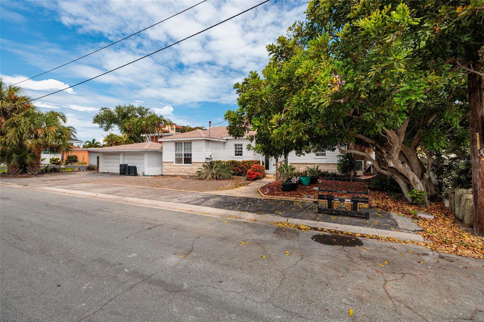 PUNTA VISTA BENNETT BEACH - Residential