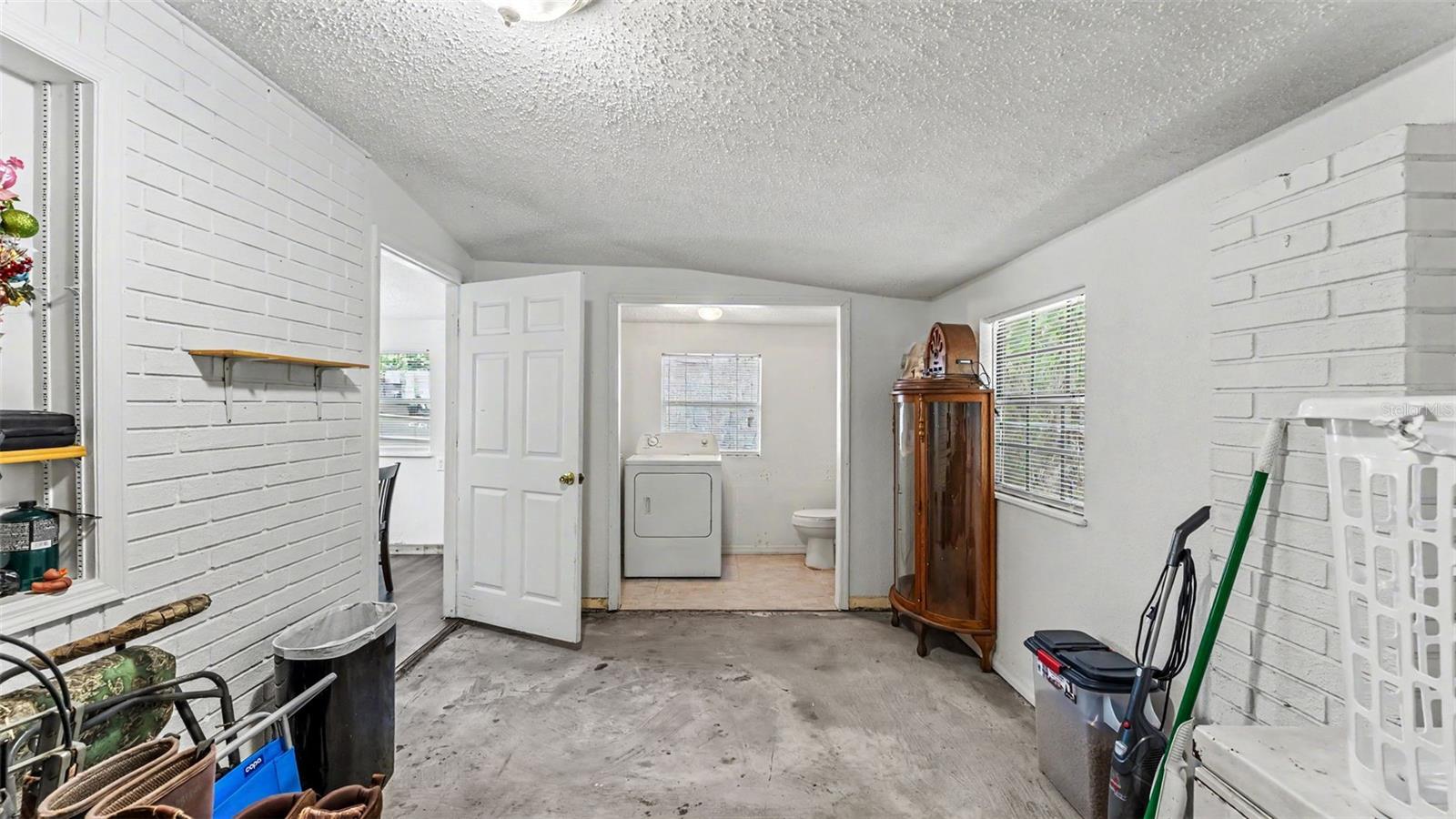 LAKE SHIPP HEIGHTS - Residential