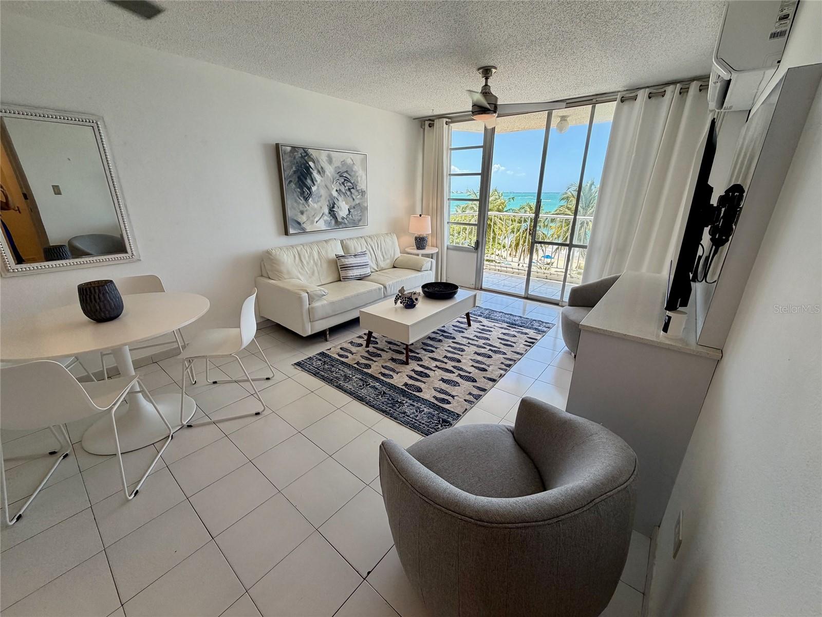 REINA DEL MAR COUNCIL OF OWNERS - Residential