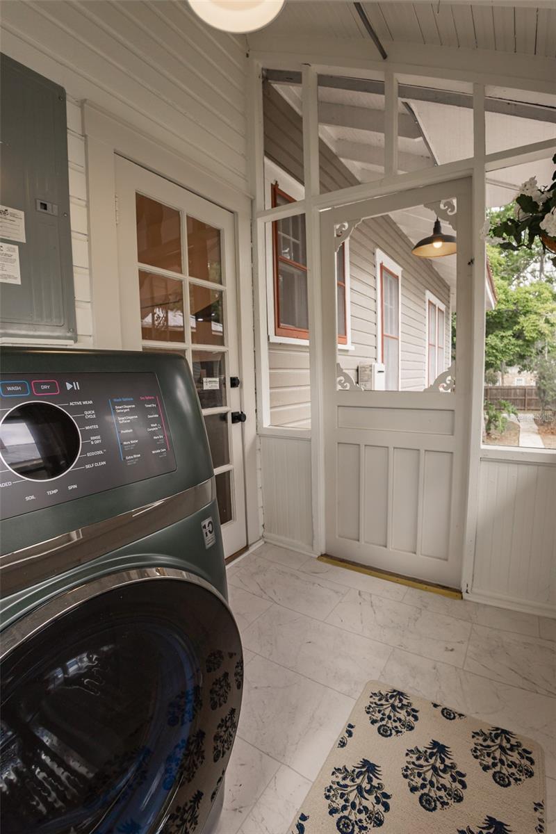 CALDWELLS ADD LTS B & M MAGNOLIA PLACE - Residential Lease