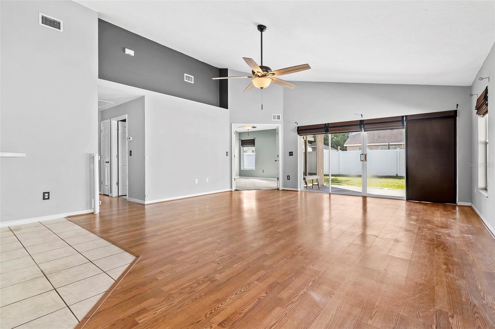 OAK GROVE PH 03 - Residential