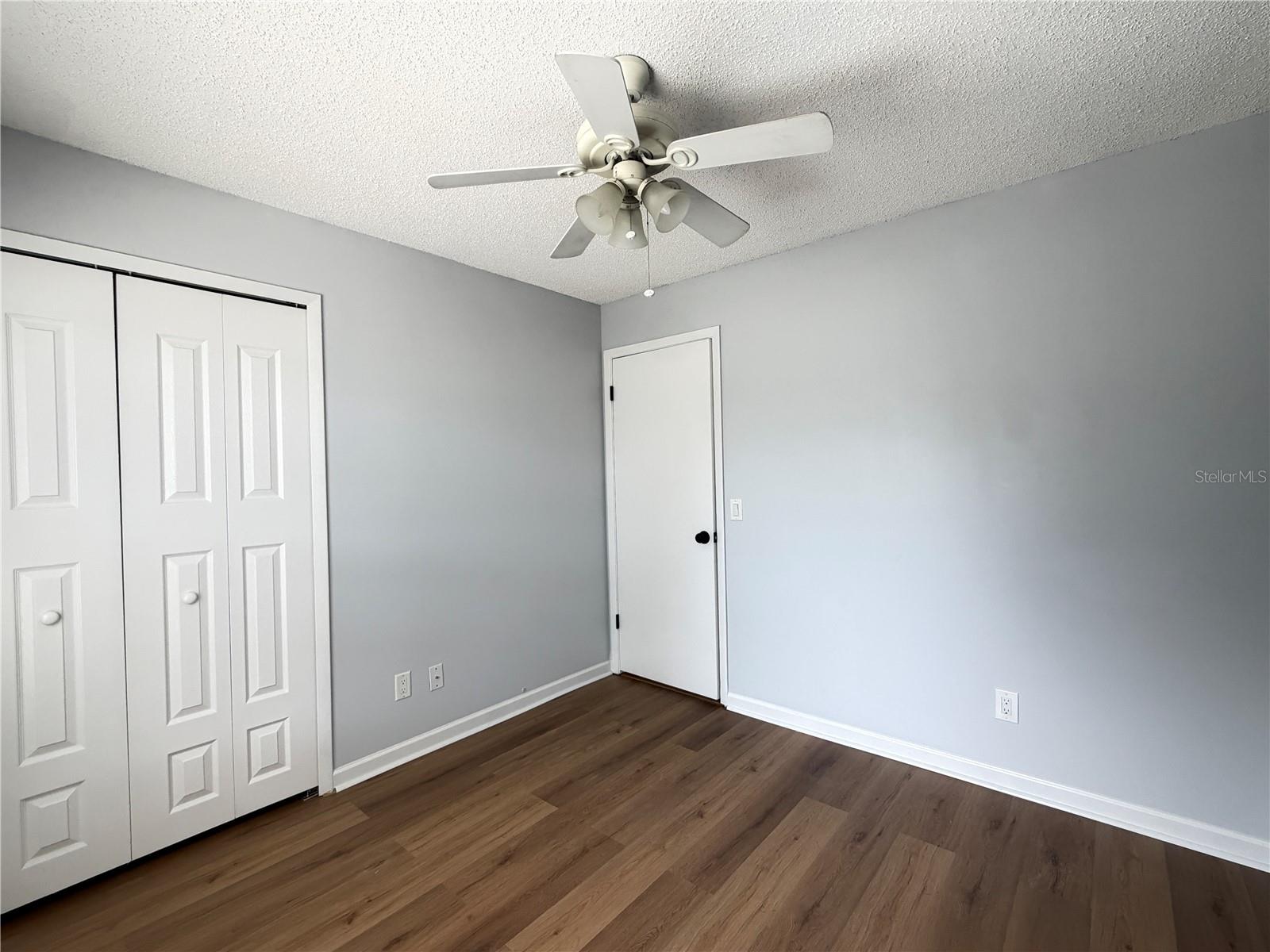 HUNTERS TRACE - Residential