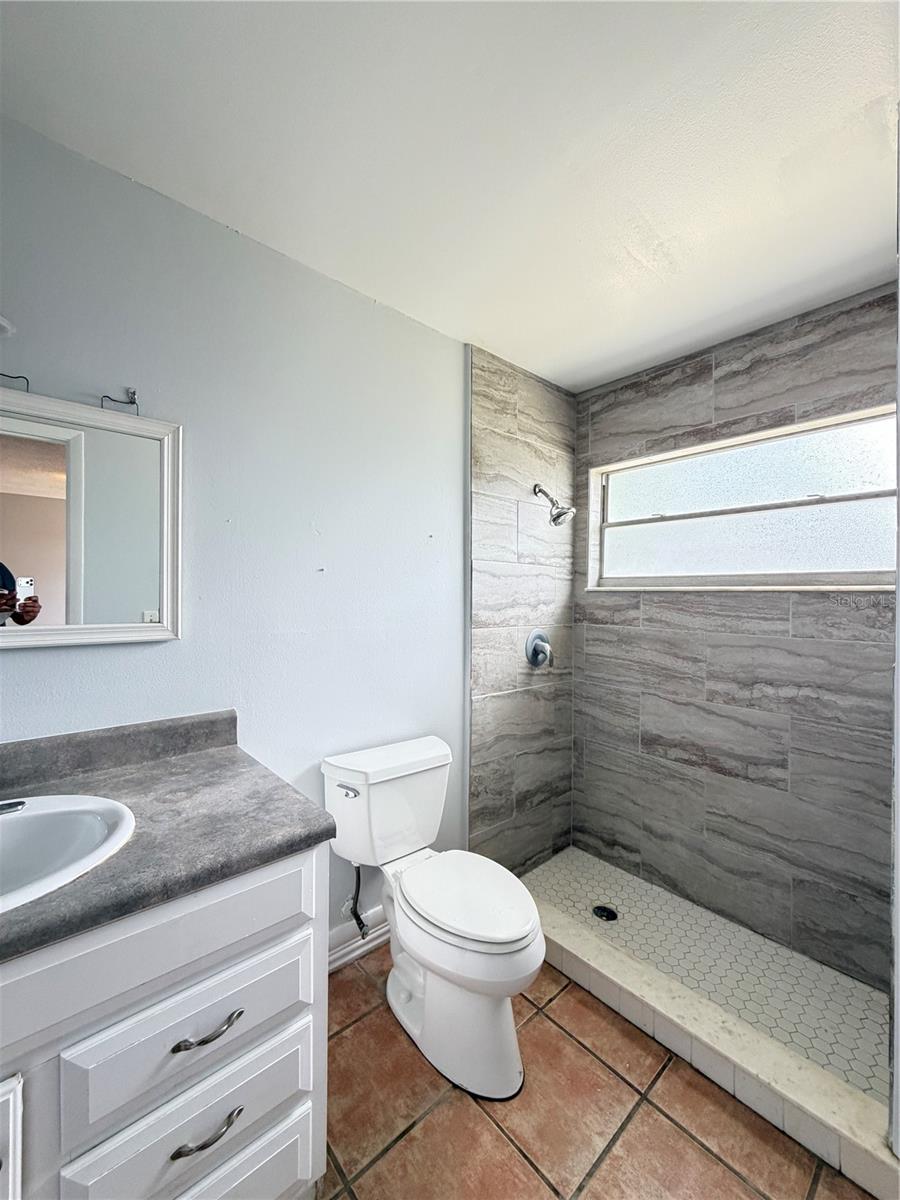 HUNTERS TRACE - Residential