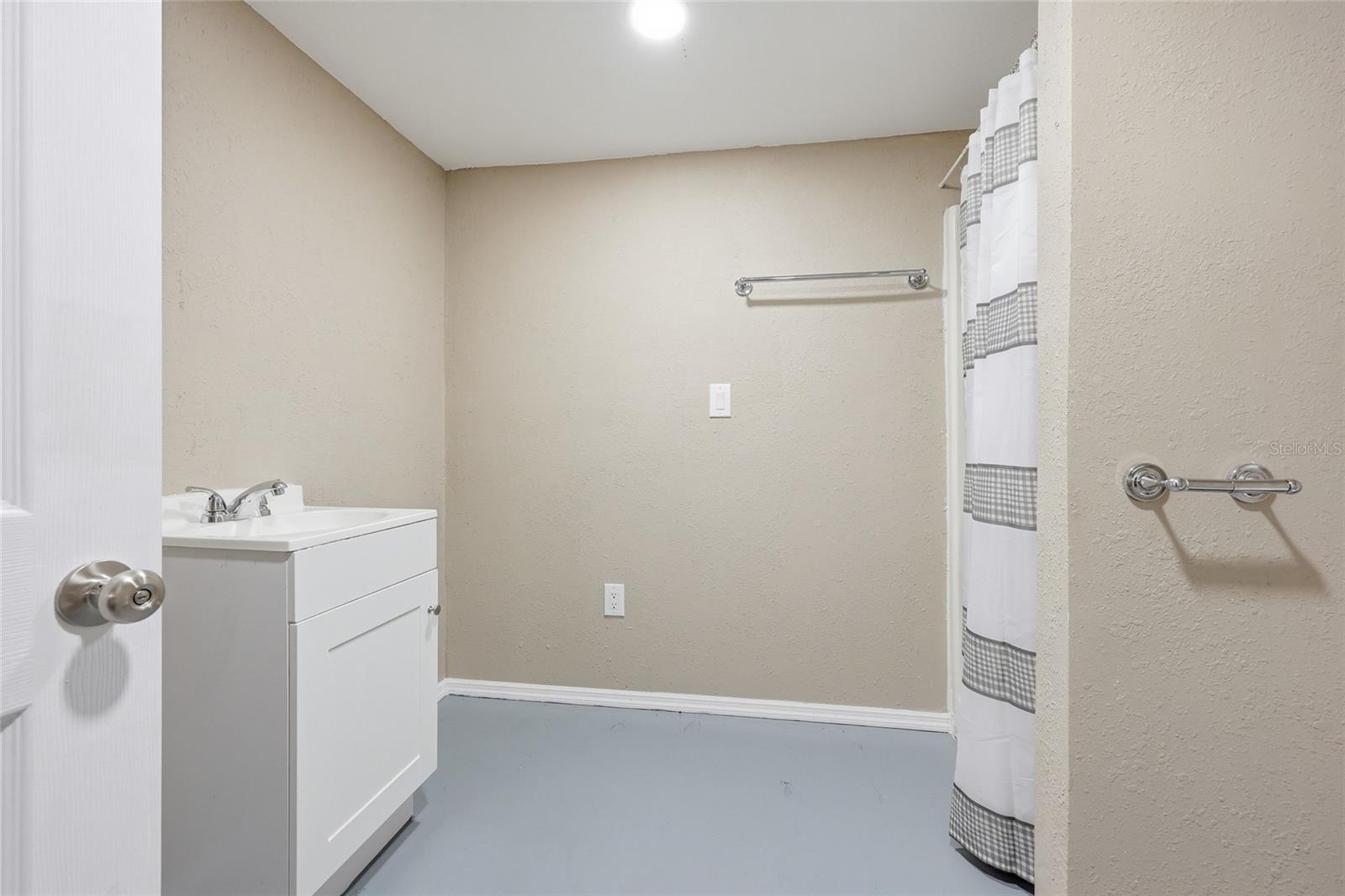 NOT IN SUBDIVISION - Residential