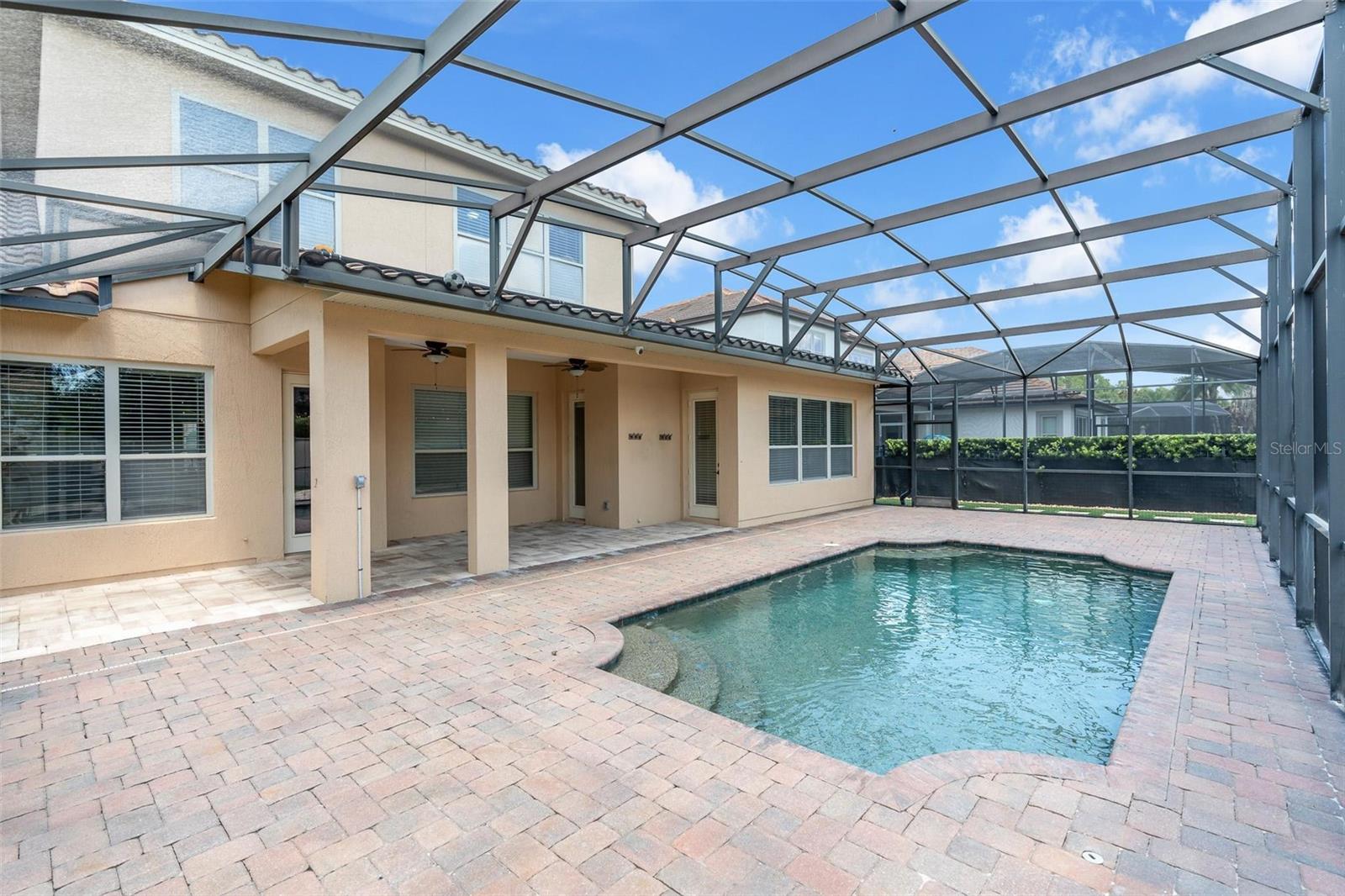 CASA DEL LAGO-REPLAT - Residential