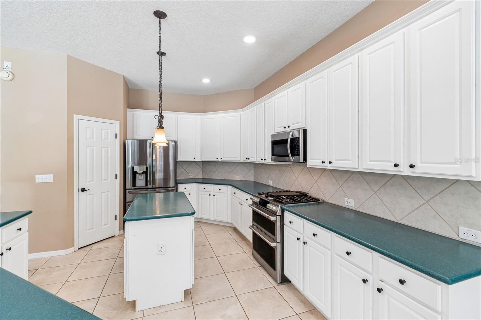 RIVERGLEN UNIT 6 PH 2 & U - Residential