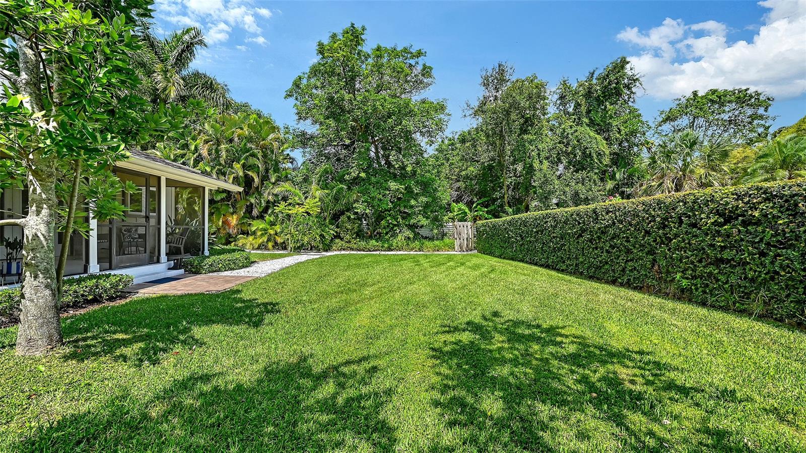 JOHNSON ESTATES - Residential