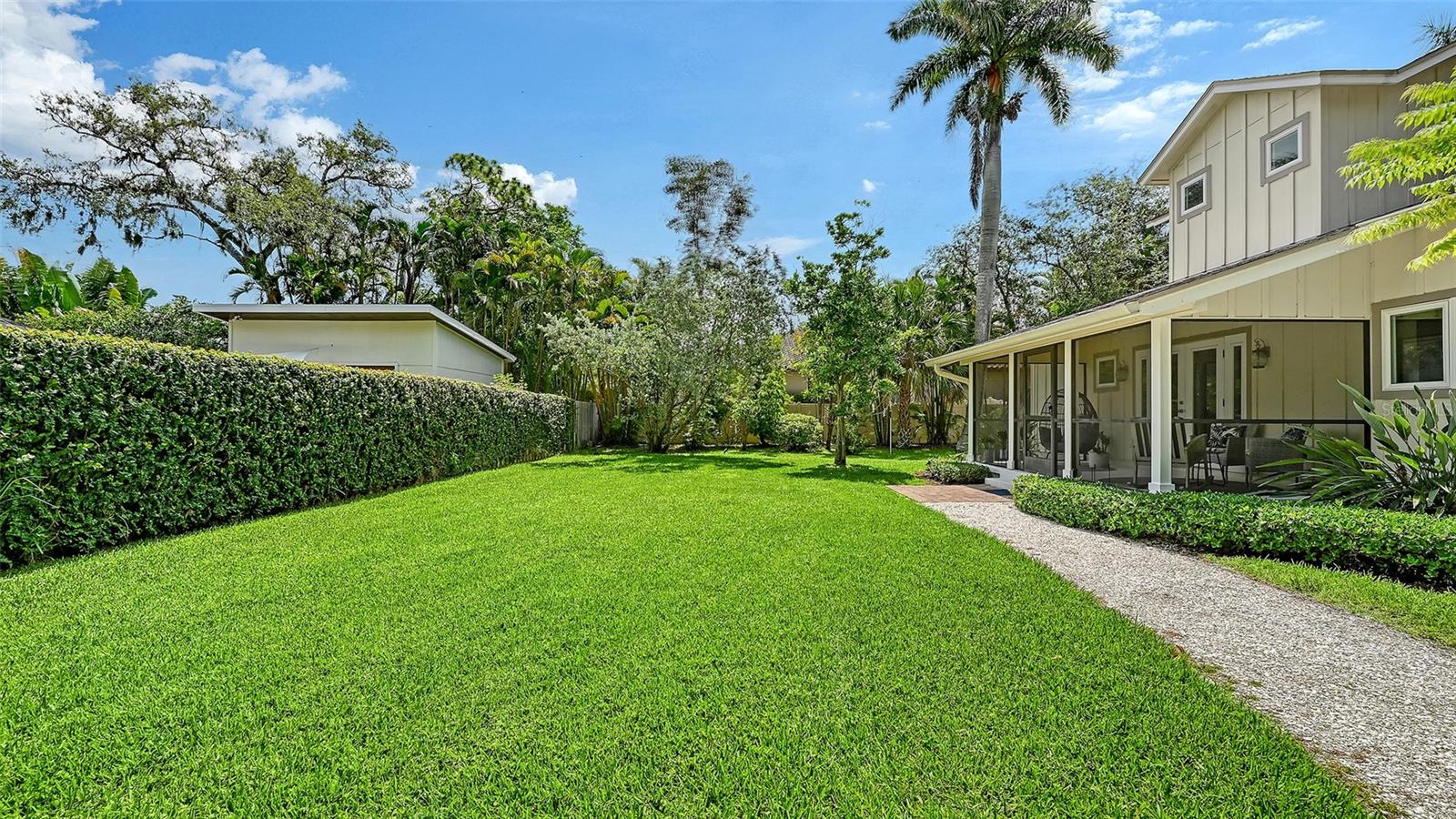 JOHNSON ESTATES - Residential