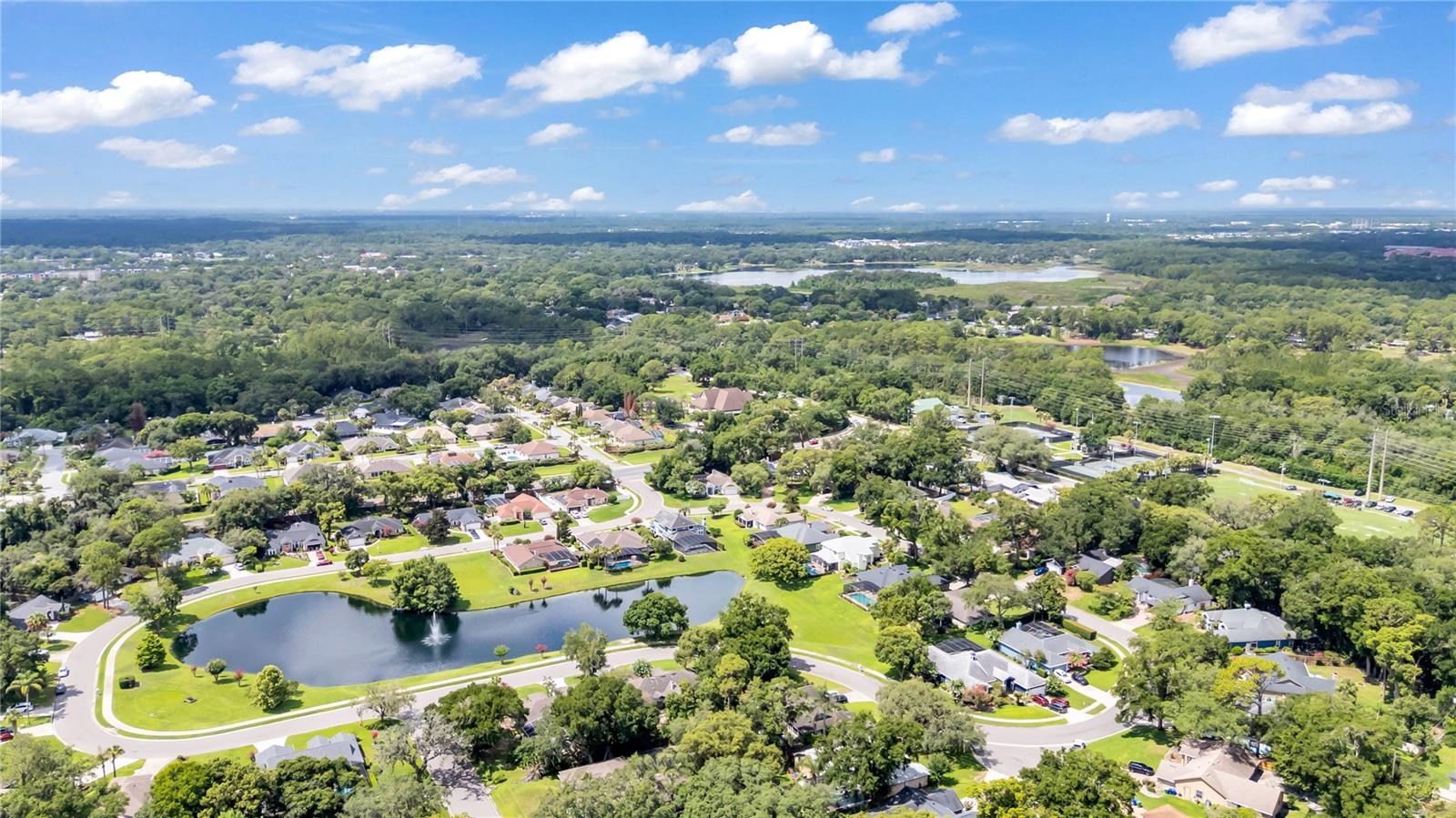 COUNTRY CLUB OAKS - Residential