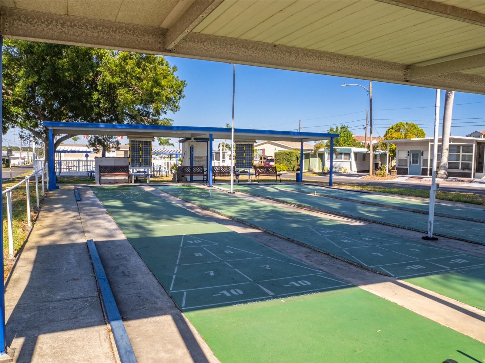 LAKE SEMINOLE ESTATES MOBILE HOME PARK UNREC - Residential