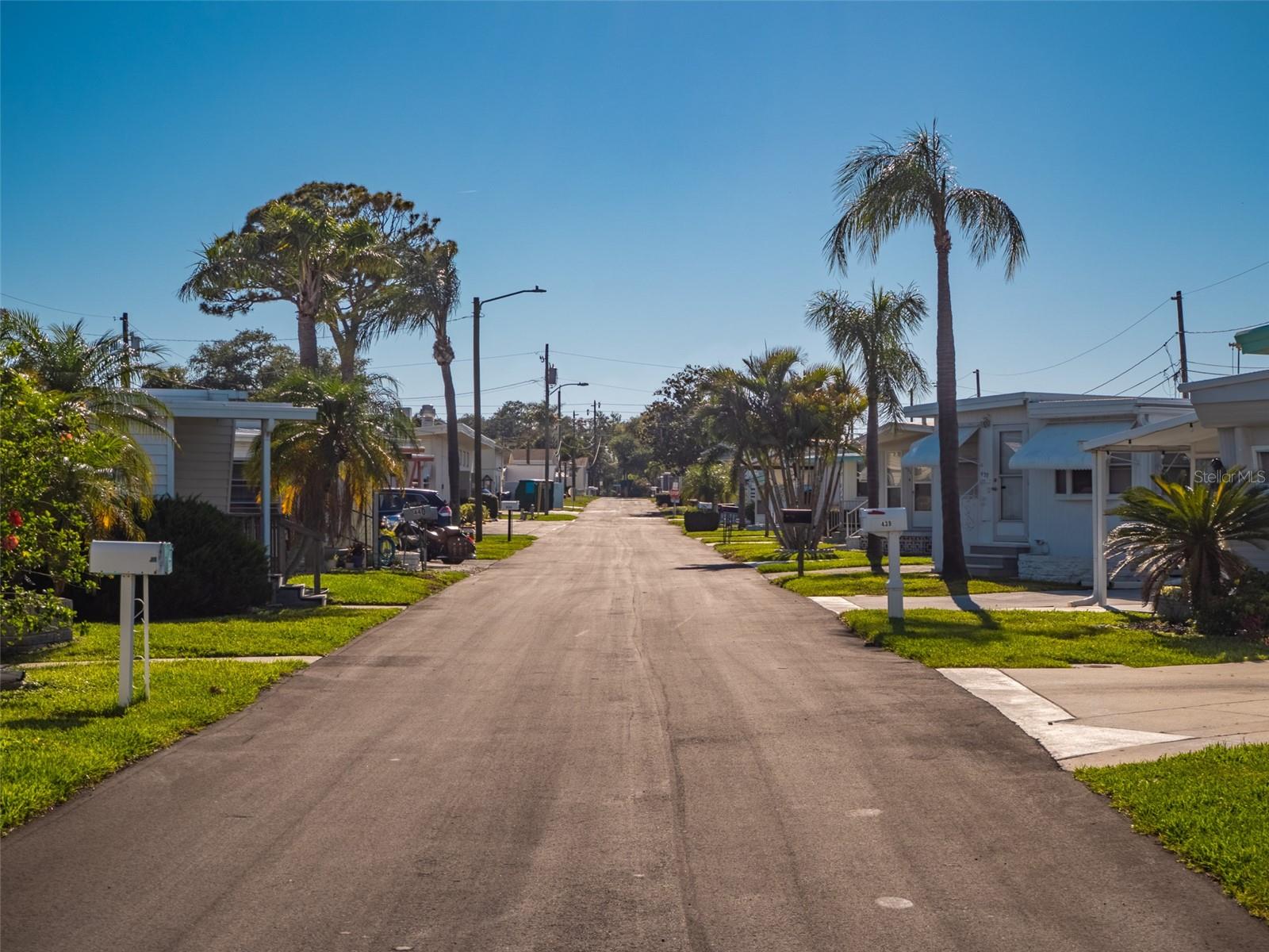 LAKE SEMINOLE ESTATES MOBILE HOME PARK UNREC - Residential