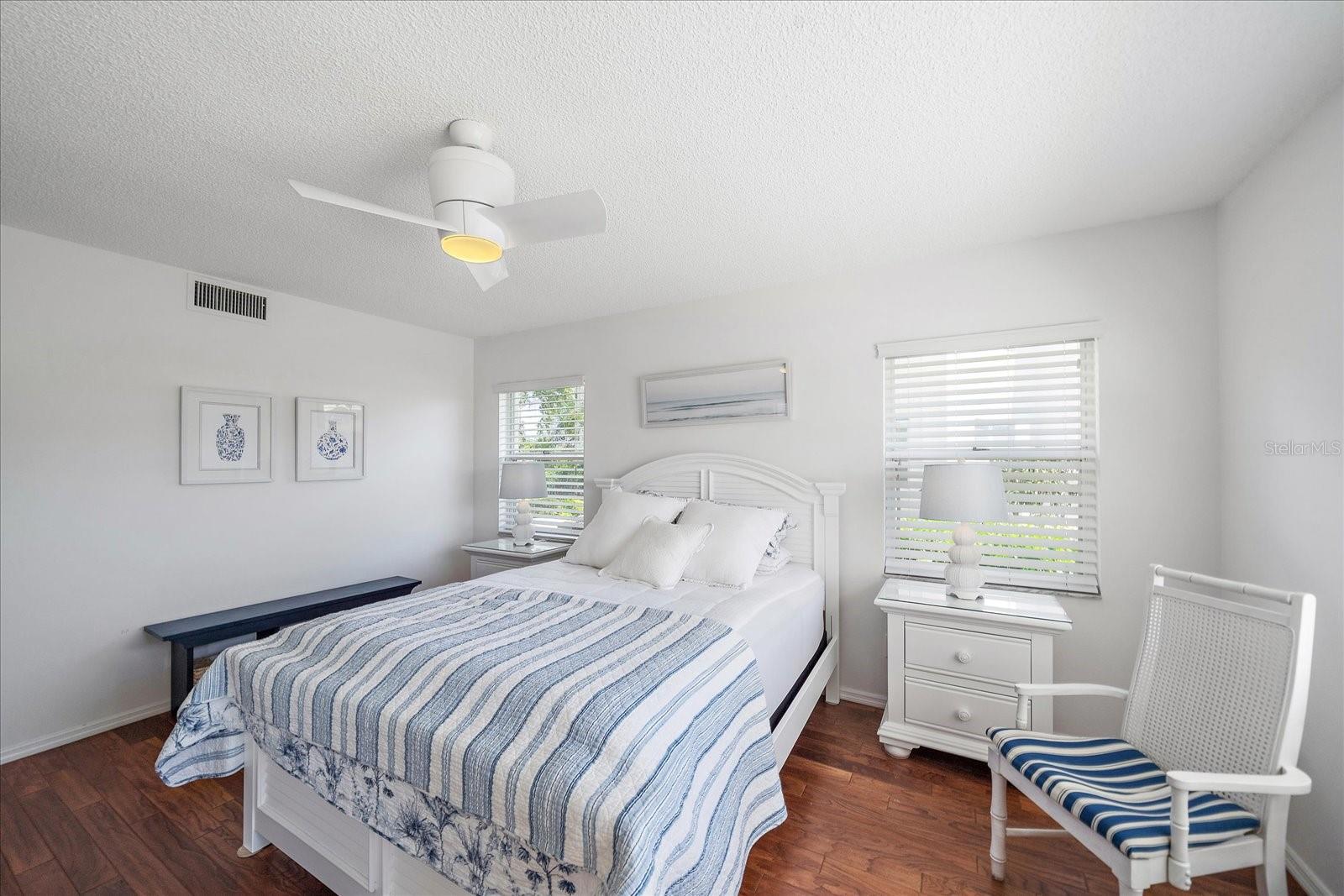 FARMINGTON VISTAS - Residential