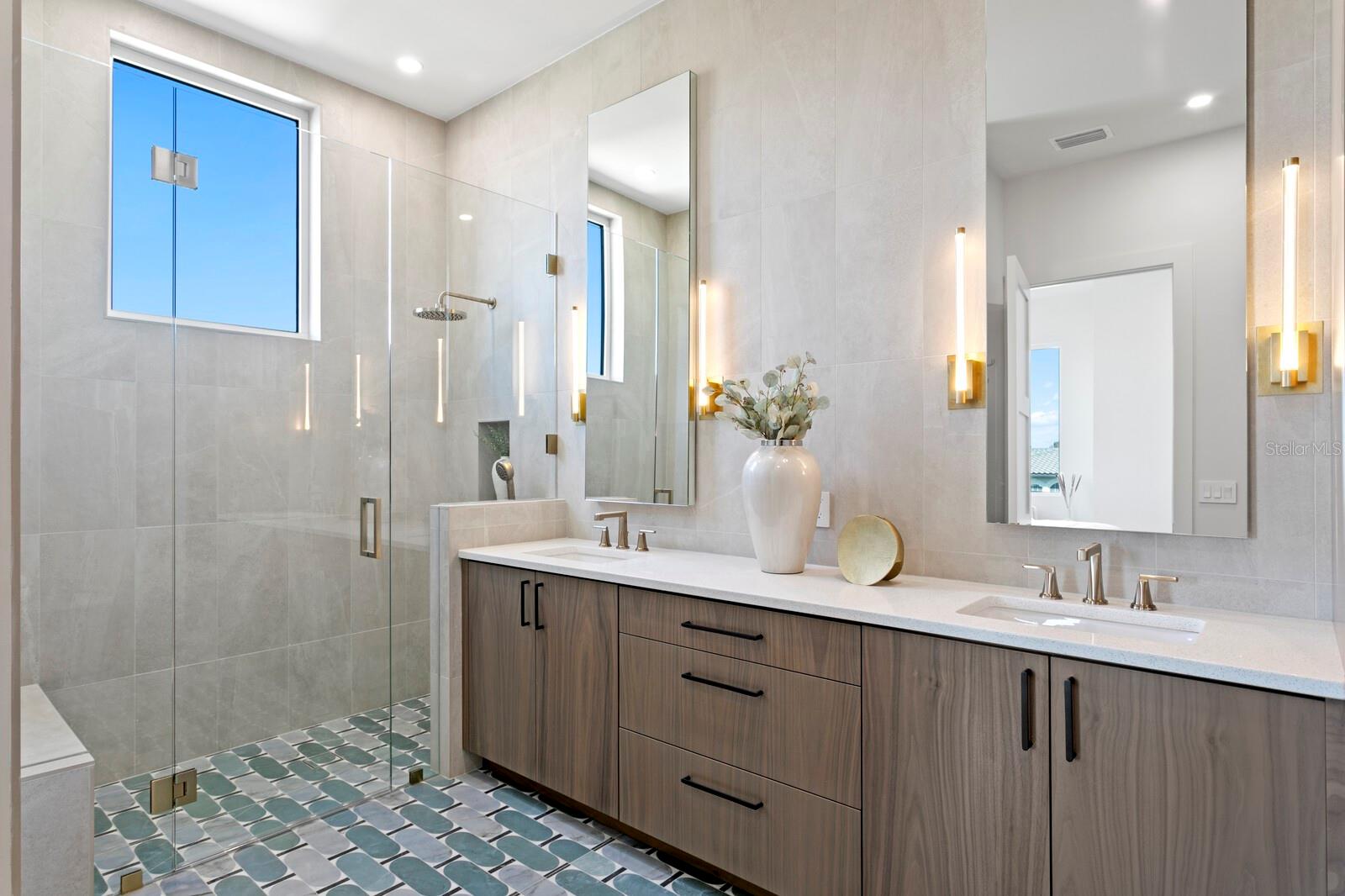 VENETIAN ISLES - Residential
