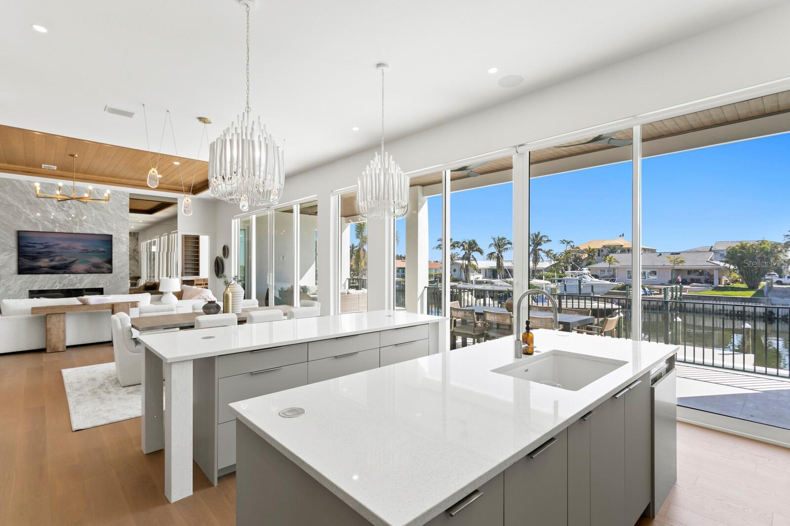 VENETIAN ISLES - Residential