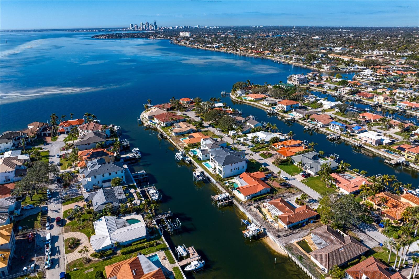 VENETIAN ISLES - Residential