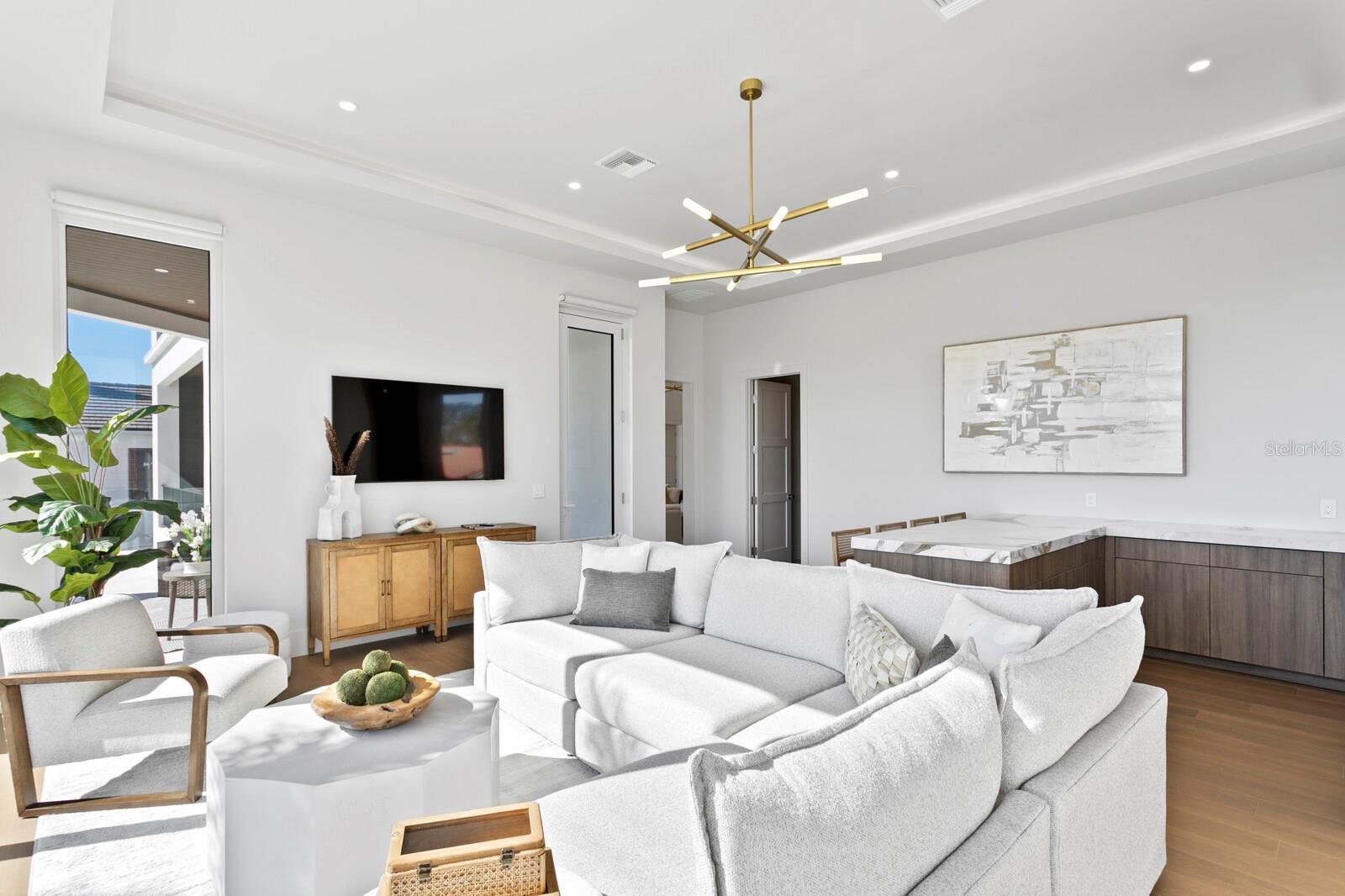 VENETIAN ISLES - Residential