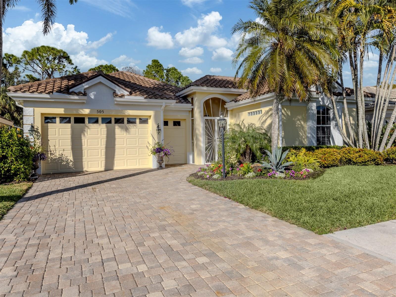 VENICE GOLF & COUNTRY CLUB - Residential